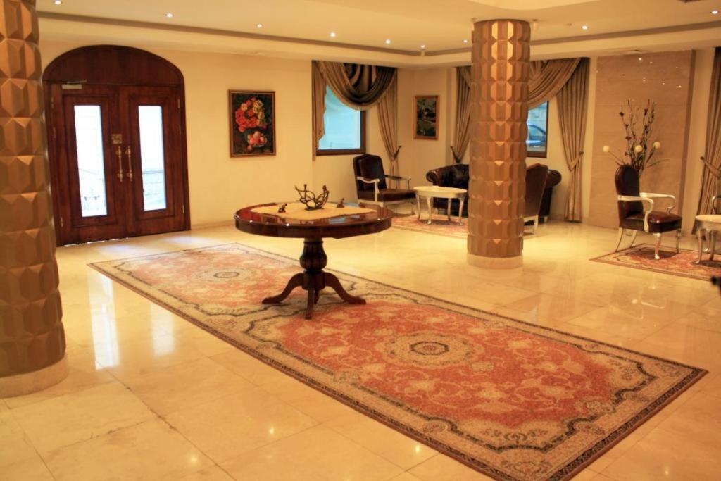 Global Express Hotell Baku Exteriör bild